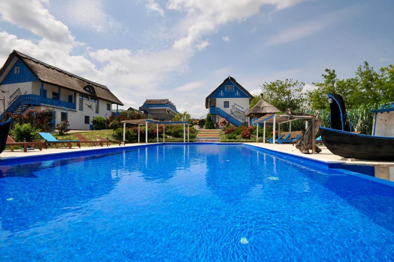 Nena Art Resort Dunavăţu de Jos 外观 照片