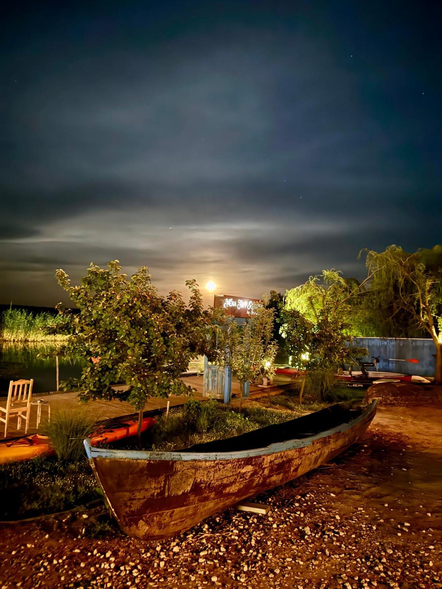 Nena Art Resort Dunavăţu de Jos 外观 照片